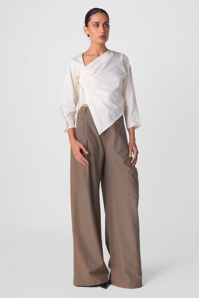 AVA FITTED SHIRT