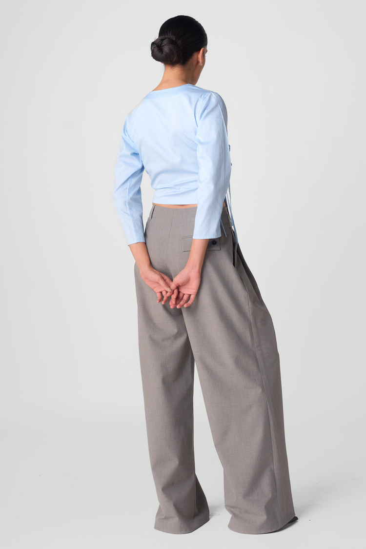 AVA FITTED SHIRT