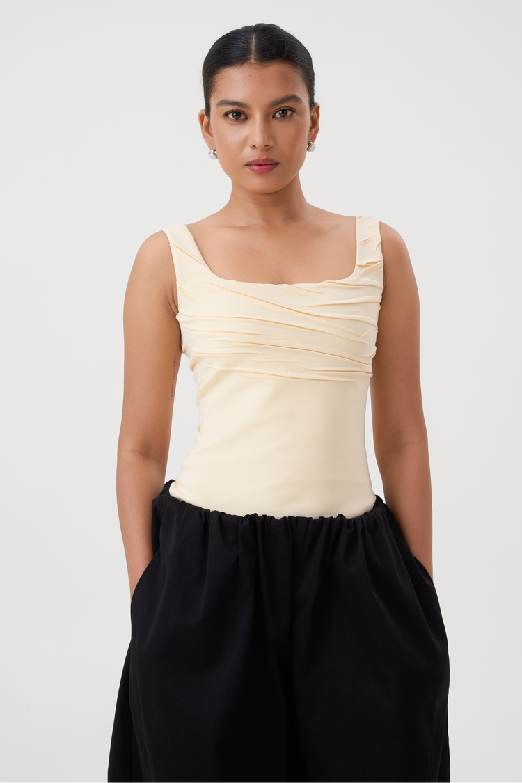 MISFUSED TANK TOP
