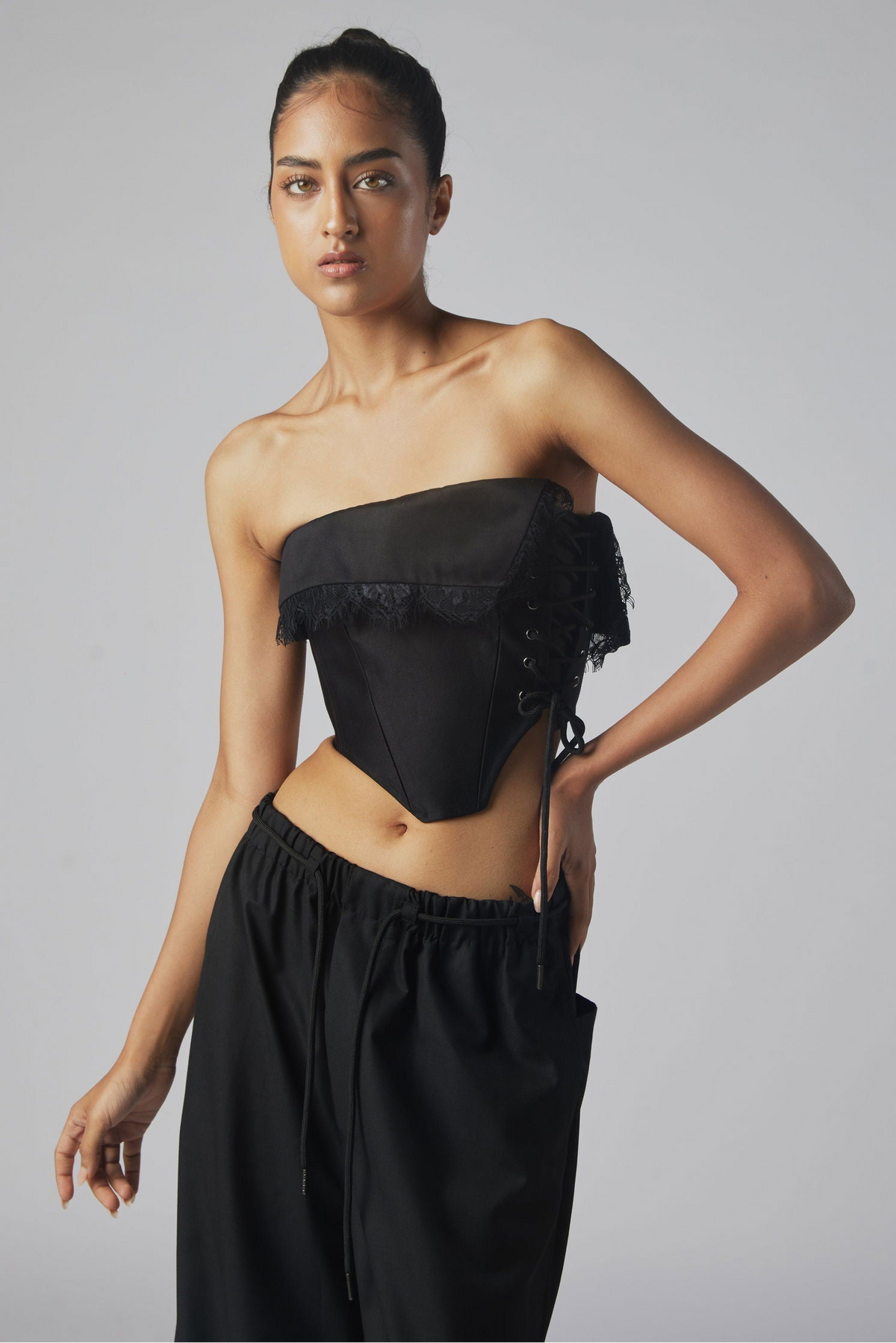 COLLAR CORSET