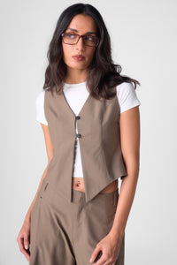 HILMA VEST TOP