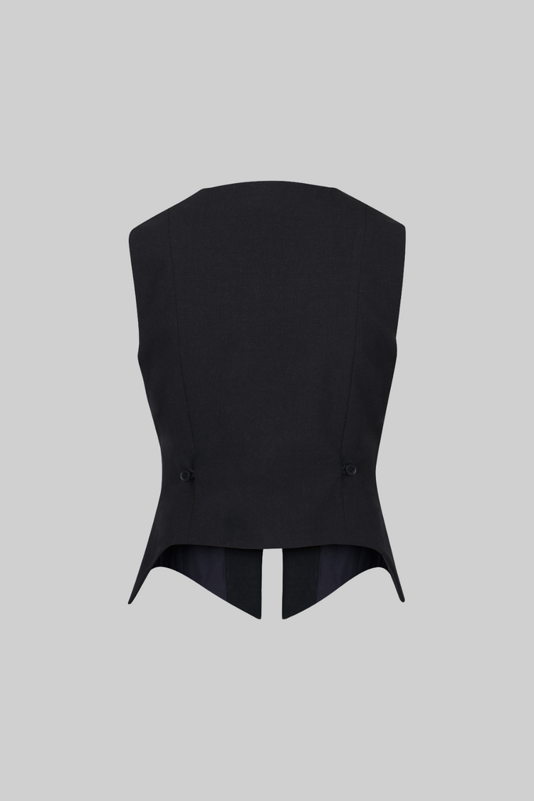 HILMA VEST TOP