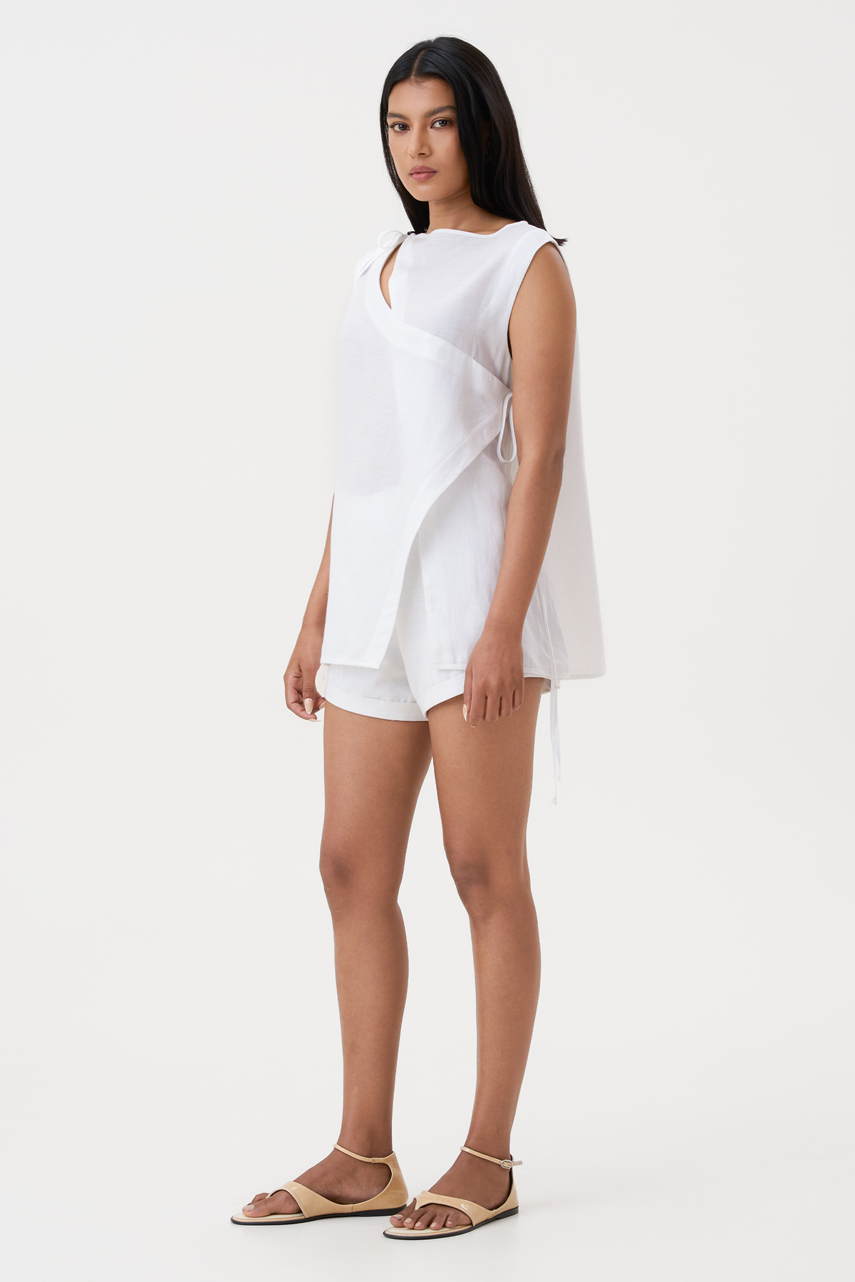 IRA PINTUCKED SHORTS
