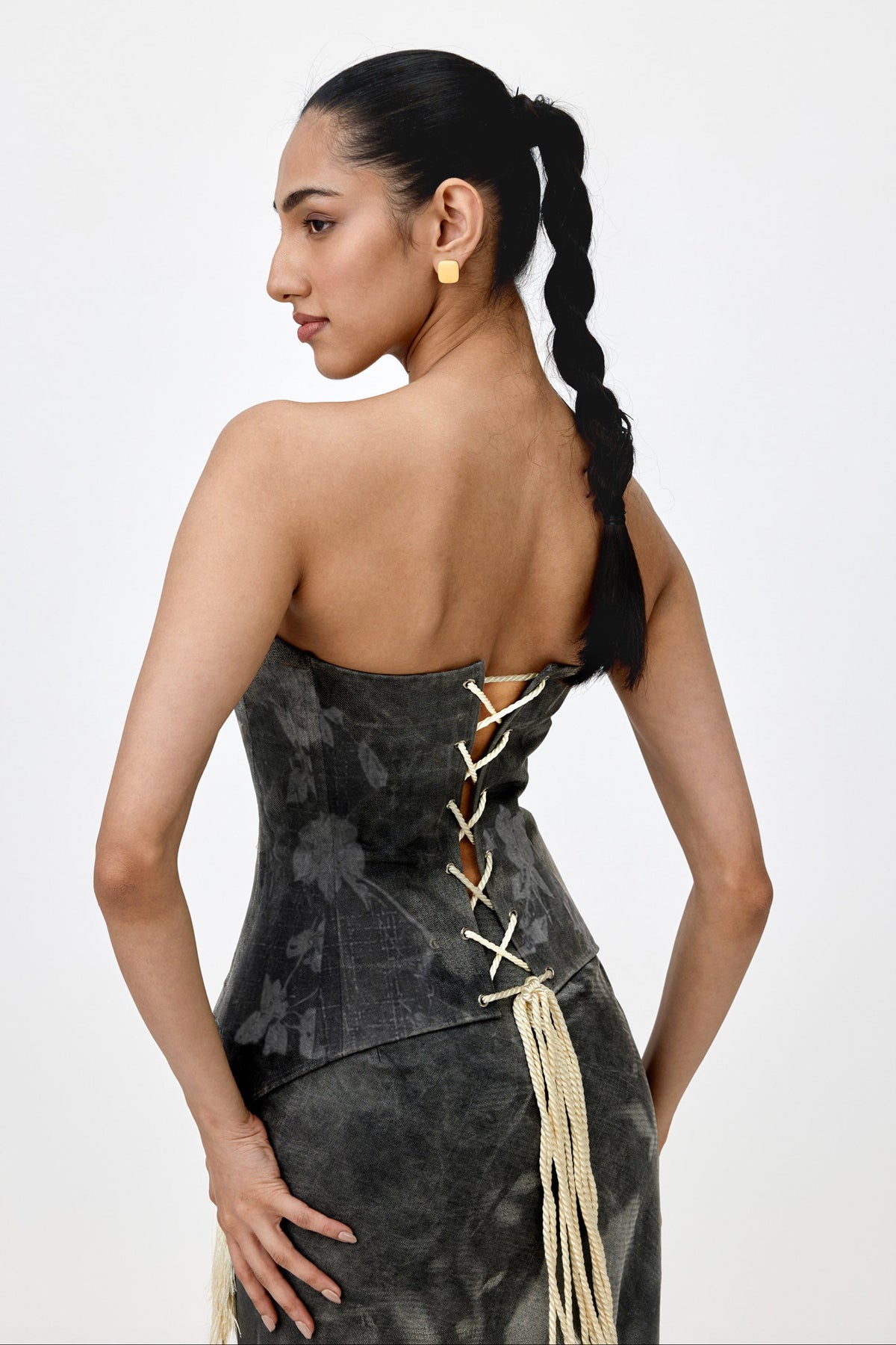 GULNAR CORSET TOP