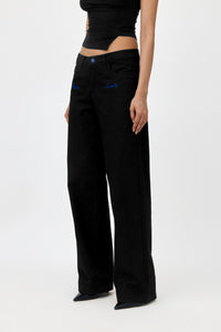 THE RIGHT JEANS